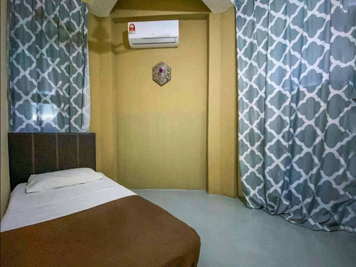 SPOT ON 90042 One Plaza Eco Hotel Keningau Esterno foto